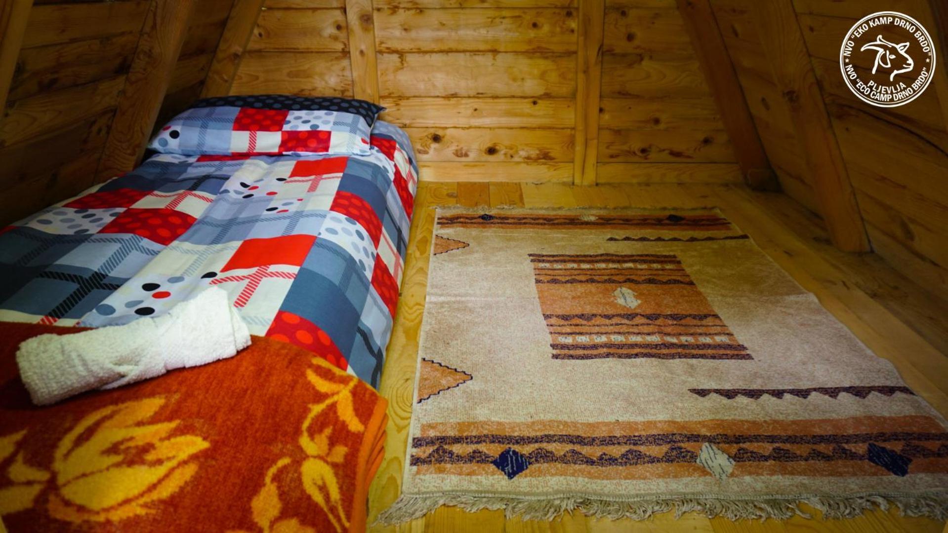 Eco Camp Drno Brdo Villa Kosanica ภายนอก รูปภาพ